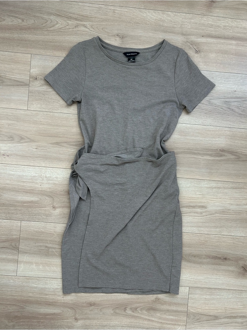 Club Monaco Short-Sleeve Tie-Waist Dress — Taupe Gray